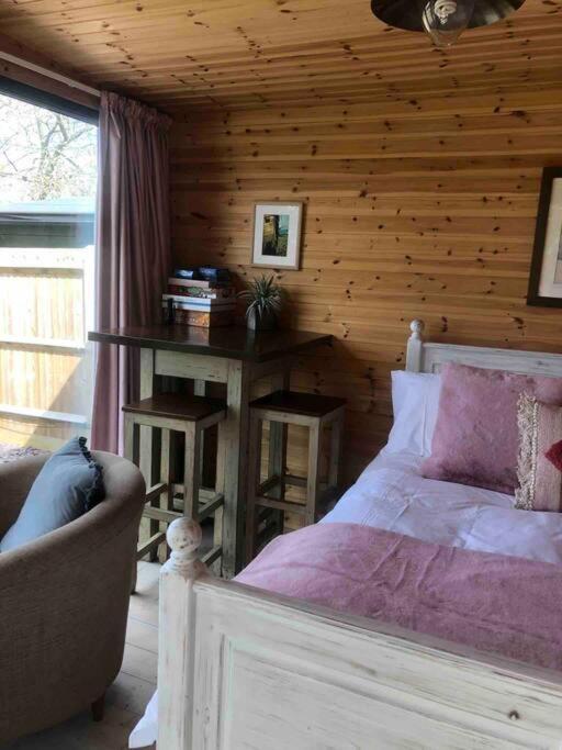 Self Contained Garden Studio With Stunning Views Sissinghurst Buitenkant foto